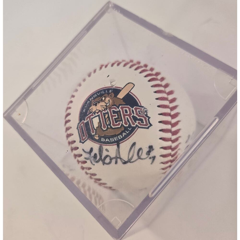 Evansville Otters Minor League Baseball Autographed Ball Souvenir Collectible